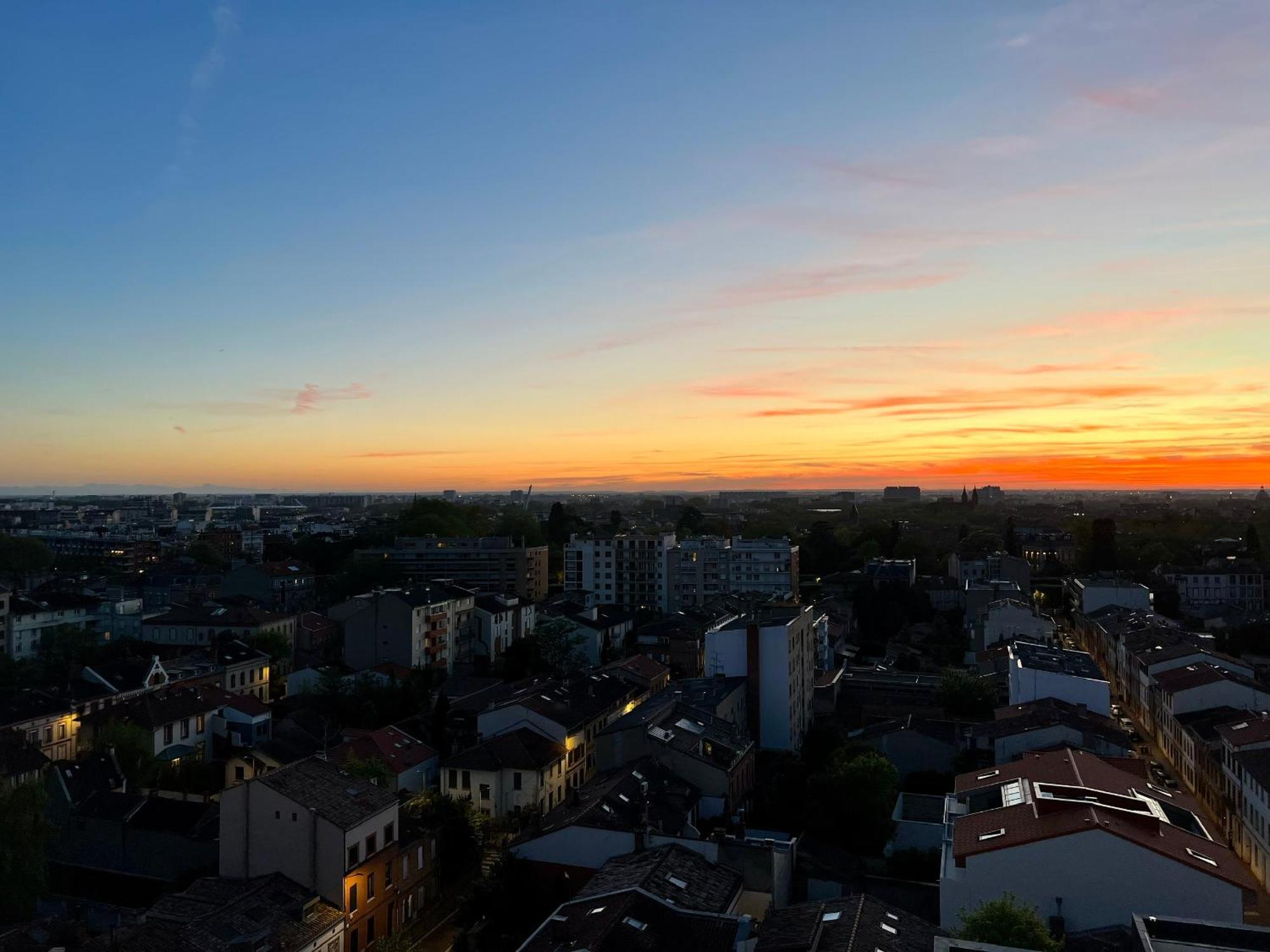 Sunset Duplex - Grand-Rond, Jardin Des Plantes, Centre-Ville, 2 Bdrs 60M2, Ac, Free Public Car Park 200M Away, Netflix - T3 60M2 Avec Clim, Parking Public Gratuit A 200M Toulouse Exterior foto